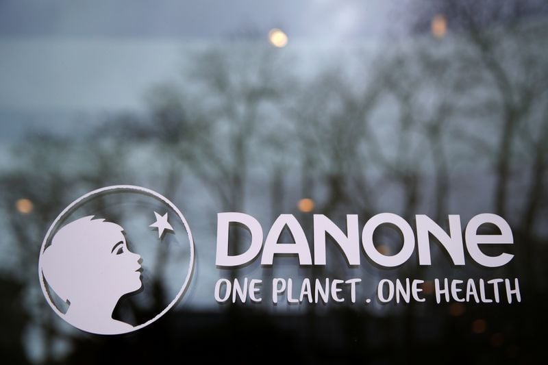 Danone recule avec la baisse de la natalité en Chine 