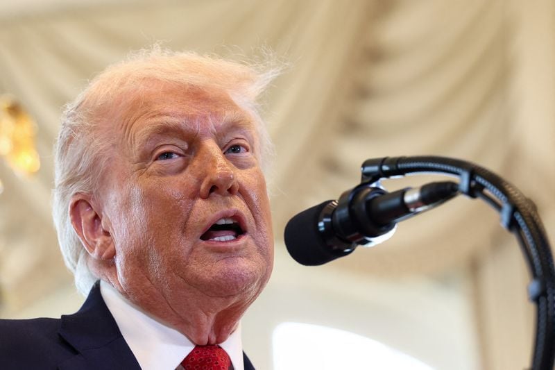  Trump prêt à rétablir des droits de douane en cas de revers judiciaire 