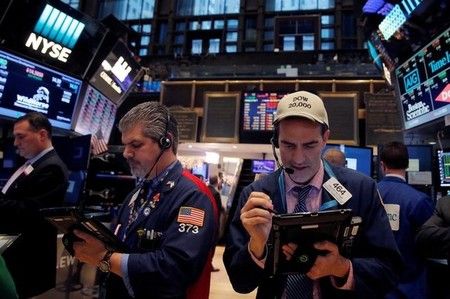  Wall Street : hausse à la veille des '3 sorcières' dans le sillage des financières 