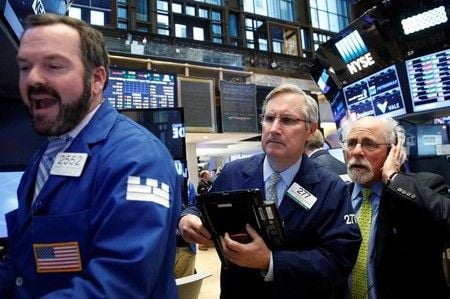  Vendredi à Wall Street&nbsp;: une légère baisse avant un week-end de trois jours 