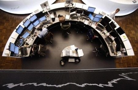 Fears of a Crash: AI Concerns Could Tarnish DAX #39 s Annual Performance