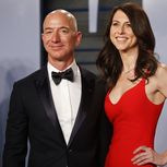 Mackenzie T Bezos
