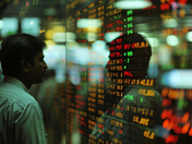 INDIA STOCKS-Les indices de référence indiens ouvrent en baisse après le rebond de lundi