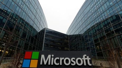Microsoft mise sur la diversité des modèles pour renforcer son offre IA