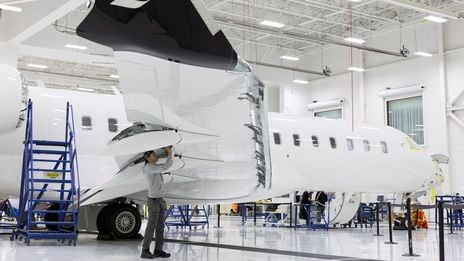 Bombardier:  mystery customer places order worth up to $4bn