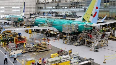 Airbus devra livrer près de 390 avions en quatre mois pour tenir son objectif