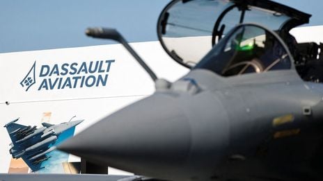 Dassault Aviation à son altitude de croisière après une ascension verticale