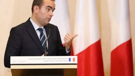 Lecornu démissionne, le CAC 40 chute