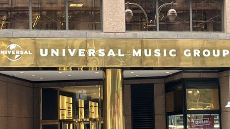 Barclays zet Universal Music op de kooplijst