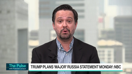 Trump to Make 'Major Statement' on Russia Monday