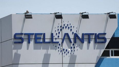 Stellantis interrompe lo sviluppo delle celle a combustibile a idrogeno