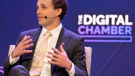 Comment les partenaires commerciaux de Trump dans le domaine des cryptomonnaies ont laissé leurs anciens clients dans le pétrin