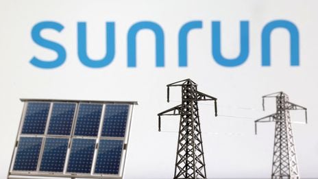 Las acciones de las empresas solares se desploman tras el avance del proyecto de ley fiscal de Trump en la Cámara de Representantes de Estados Unidos.