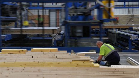 Peab increases revenue and operating profit (update)
