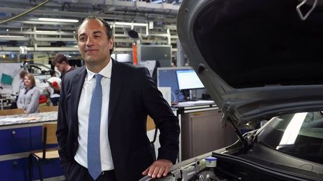Stellantis en a encore sous le capot, IG Group s'écrase