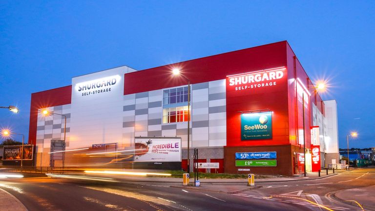 Shurgard koopt twee opslagfaciliteiten in Zweden