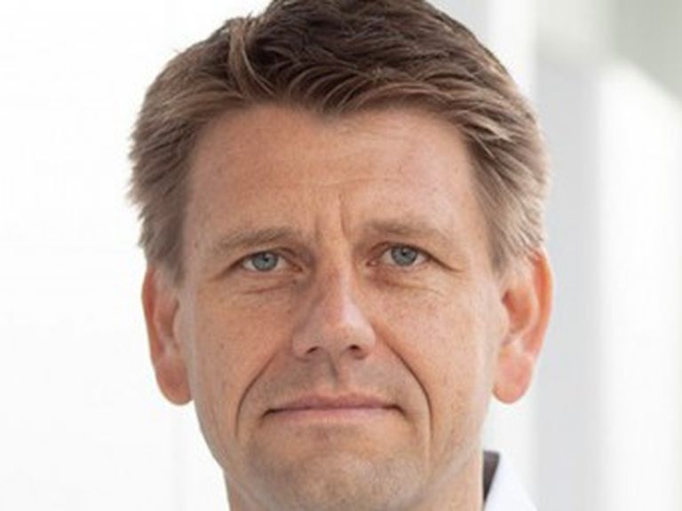 Oliver Steil